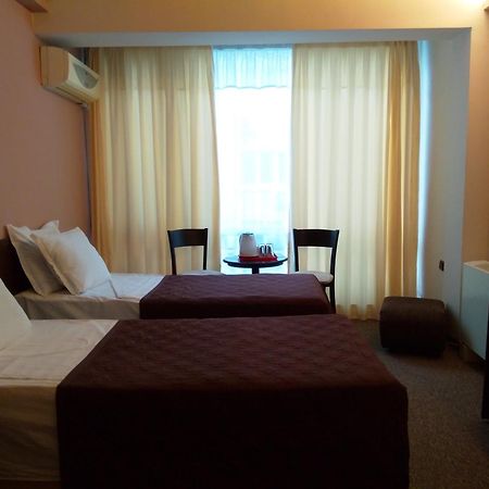 Sezoni South Burgas Hotell Exteriör bild