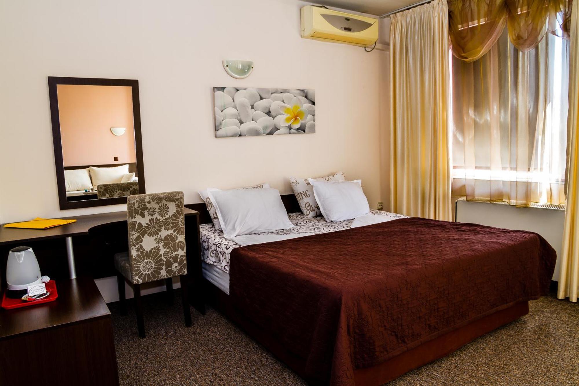 Sezoni South Burgas Hotell Exteriör bild